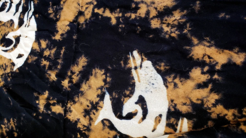 Винтажный батик окаймленный шаль белый дельфины прыгающий черный и коричневый 45 x 60 вискоза - Изображение 3 из 4