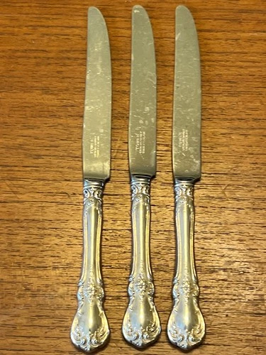 TOWLE Old Master Sterling Silver 1942 three (3) Dinner Knifes  8 7/8"