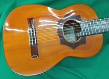 Hideo Ida Requinto Guitar