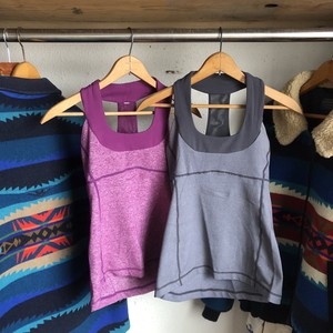 lululemon yoga tops