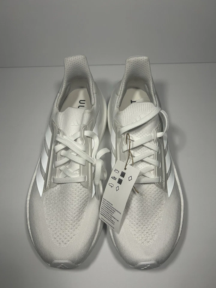 Adidas UltraBoost 5x Mujer Talla 8 Blanco/Blanco Nuevo con Caja Envío Gratis Foto 3 de 4