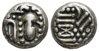 FITZ INDO SASANIAN GADHIYA PAISA DRACHM 13mm 4.53g SILVER ±BAM421