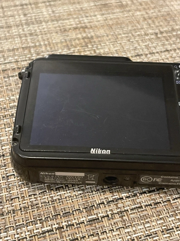 Nikon COOLPIX AW120 16.0MP Digital Camera - Blue - Image 2 of 3