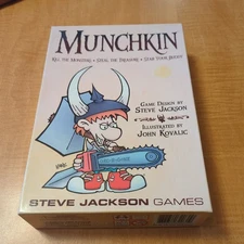 Munchkin Board Game - Steve Jackson Games 2010