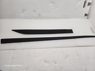 SUBARU FORESTER 2005-2016 original Leisten Satz  Rechte Seite J105EAJ100