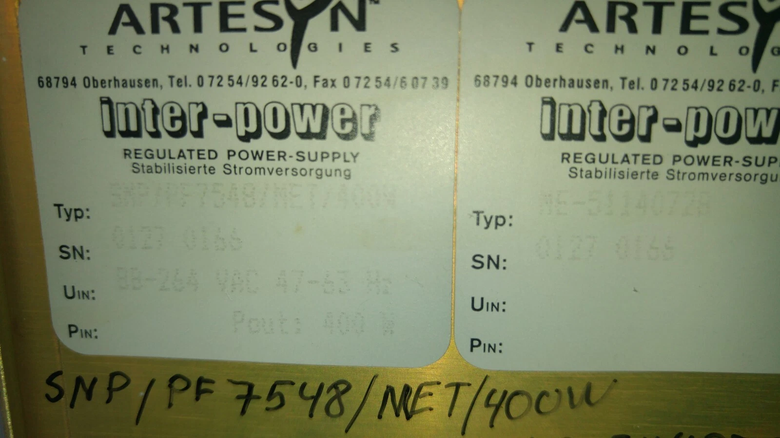 Artesyn label: Typ SMP/PF7548/MET/400W, Uin 88-264 VAC 47-63 Hz, Pout 400 W