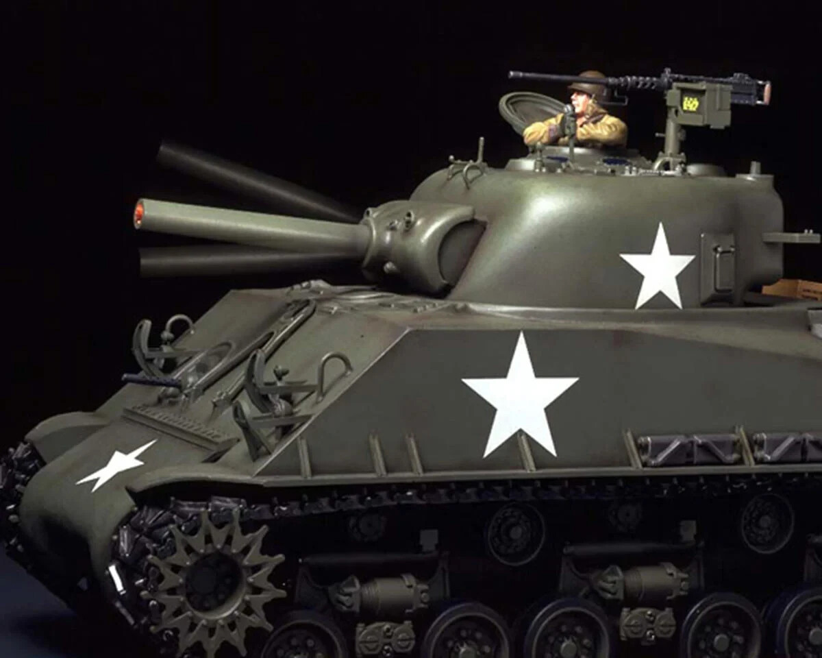 Tamiya 1/16 M4 Sherman 105mm Howitzer Full Opt Radio Control Tank