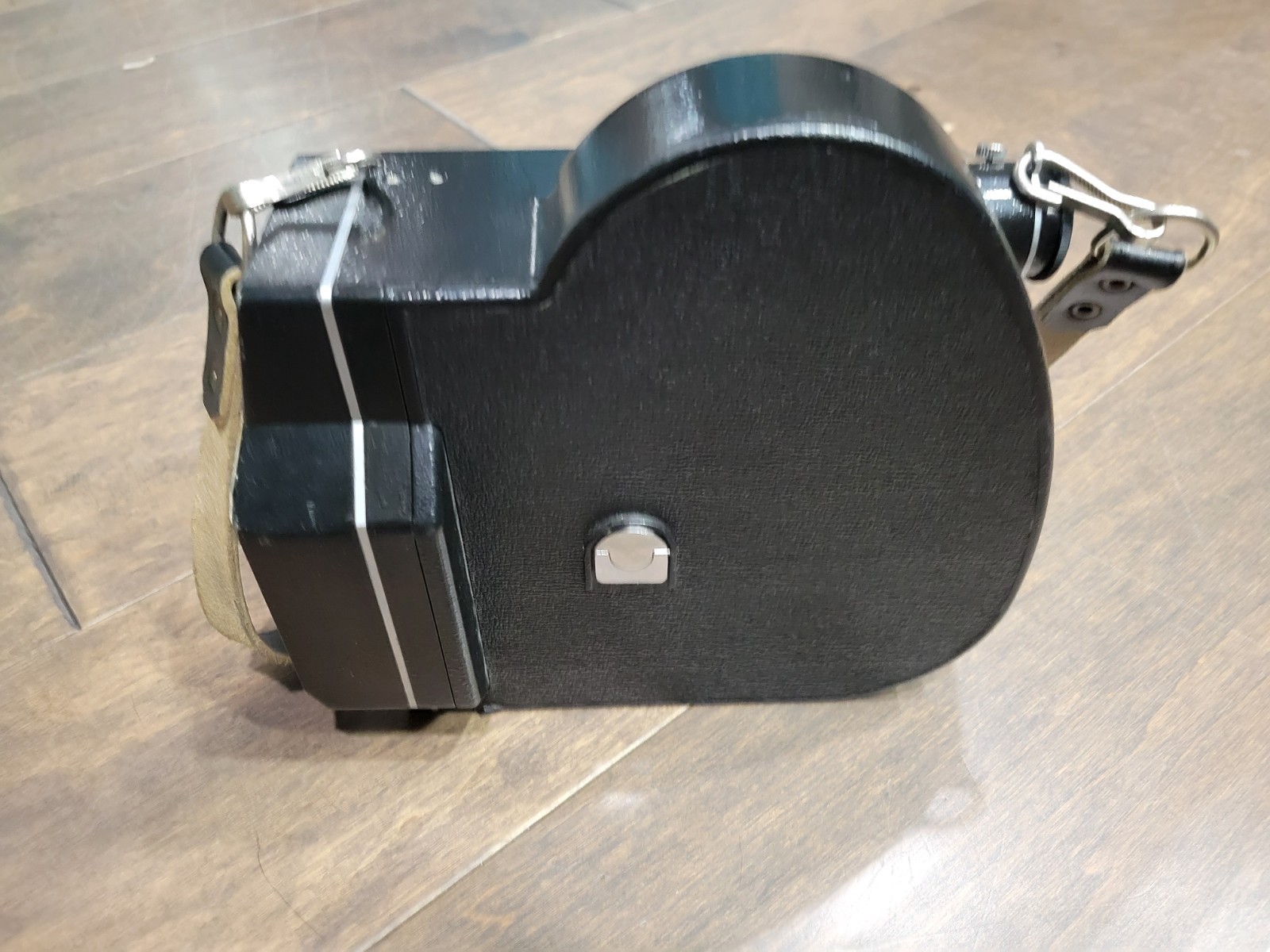 Krasnogorsk-3 Kpachotopck-3 16mm KMZ Wind-Up Movie camera UNTESTED