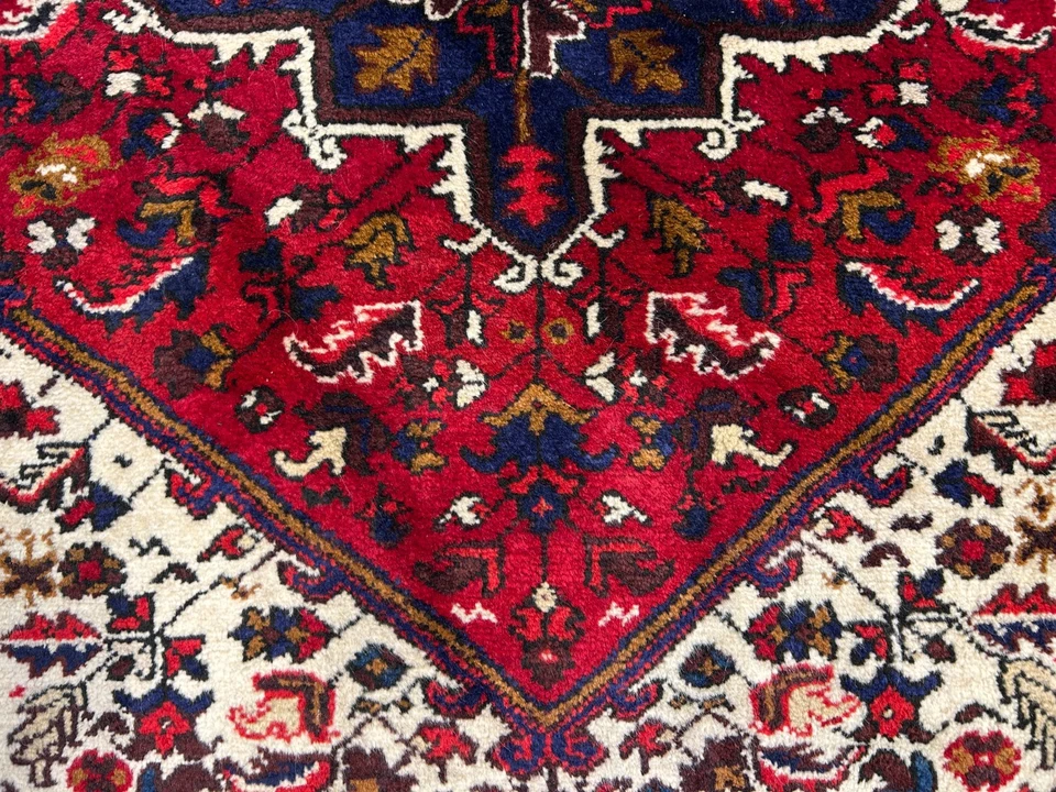 3'x4'6" Hand-Knotted Wool Geometric Herize Area Rug - Handmade 3x4 Tribal Carpet - Image 3 of 4