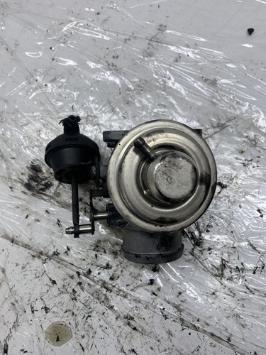 Volkswagen PASSAT B5 1999 Diesel AGR-Ventil Abgasrückführung 038129637 DRA5308