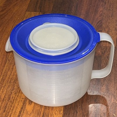 Tupperware Mix N Store 8 Cup Measuring Batter Bowl #1629 Blue