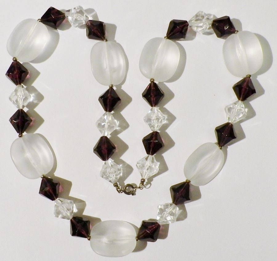 Collier Vintage En Perles De Grenat - Bijou Ancien, Occasion, Pour Un Look élégant Et Intemporel