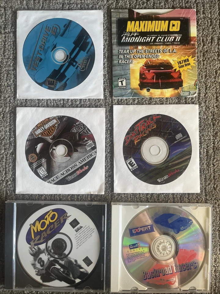 Lote de 6 juegos de PC motocicletas carreras pista de tierra Harley Davidson Midnight Club 2 Foto 2 de 4