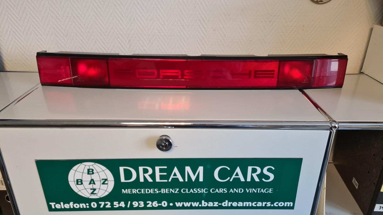 Original Porsche 911 G-Model G50 Bosch tail light tail panel taillight 87-89 