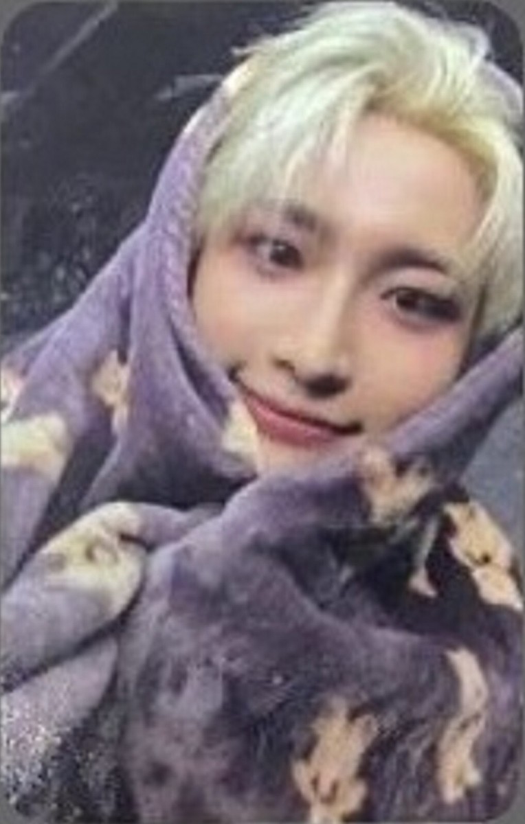 ATEEZ SPIN OFF : FROM THE WITNESS POCA OFFICIAL PHOTO CARD A ver