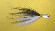 1 Ultra Minnow Bucktail Jig CRACKED WHITE BLACK  + 1 SPRO SWIVEL STRIPER  JIGS
