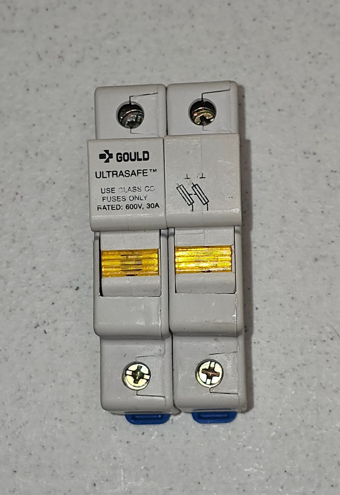Gould UltraSafe duel-pole fuse block USM2