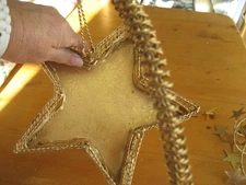 Vtg 9" Metallic GOLD STAR Basket Display Wire WICKER Metal TABLE DECOR Xmas