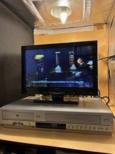 Samsung DVD-V6700S DVD Combo Player and VHS VCR Recorder Silver