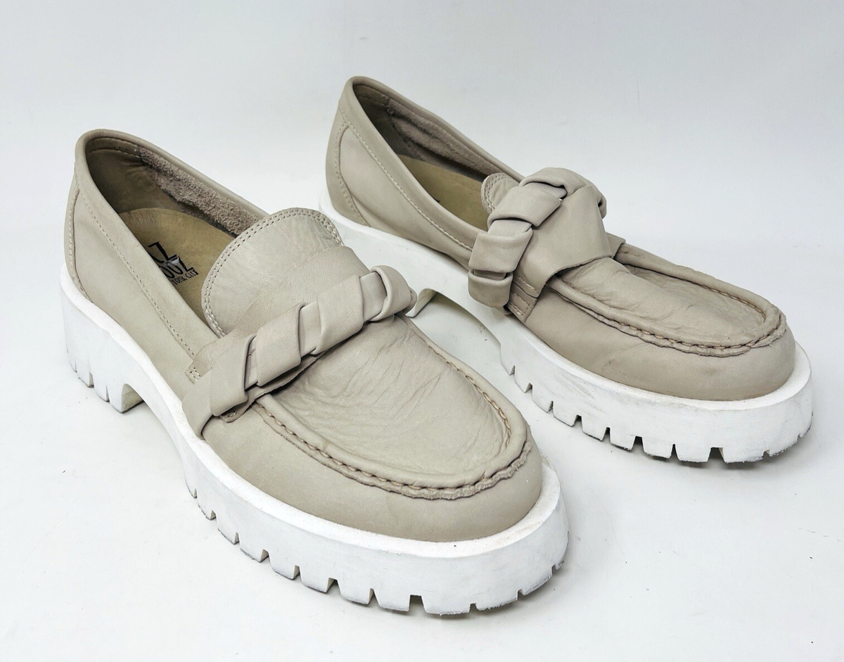 Miz Mooz Legend Chunky Leather Loafer Beige Antique Burnish Women’s 7.5-8 Miz Mooz Platform Lug Sole Loafers Taupe | Mercari main image 4