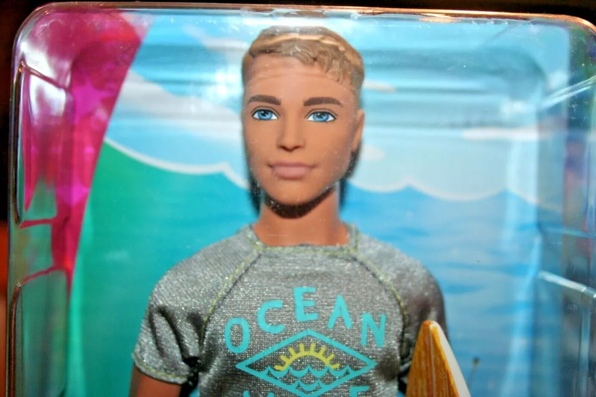 Mattel Barbie Magic of Dolphin Surfer Ken