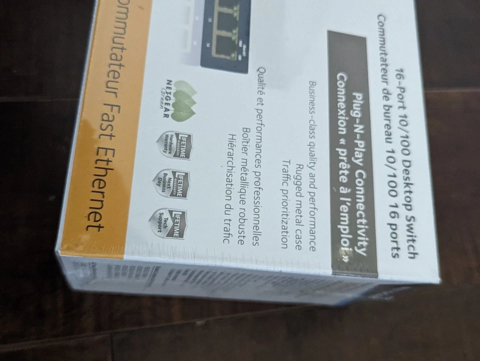 NetGear ProSafe FS116NA 16-Port 10/100 Desktop External Switch NEW Sealed - Image 4 of 4