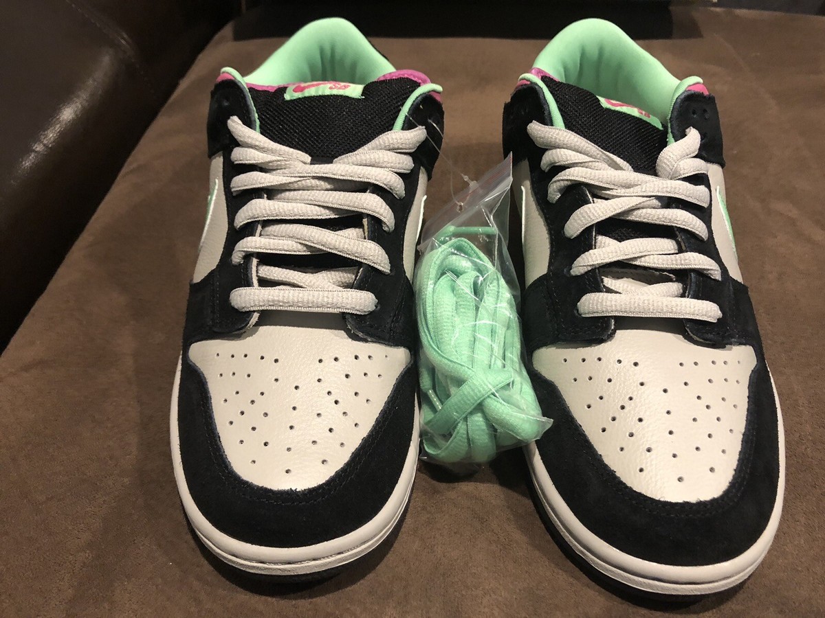 靴 Nike SB Dunk Low Pro Sub Zero 304292-048 Buy SB Dunk Low Pro - 304292 048 | GOAT