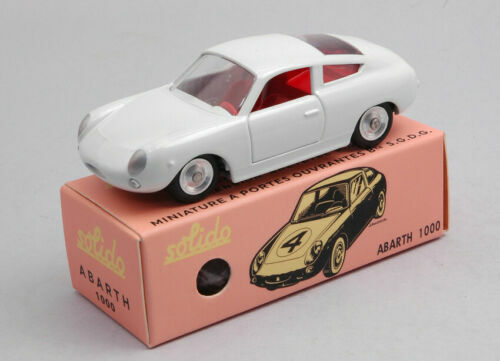 Solido 1:18 Fiat F595 Abarth Année de construction 2022 Maranello rouge