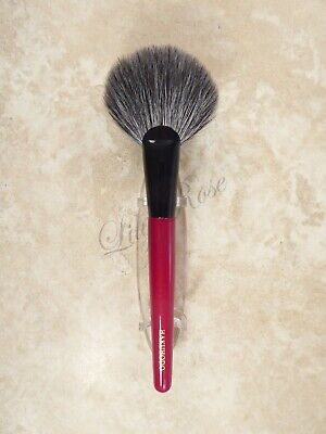 Hakuhodo F3210 Ougi Maru Powder Brush Hakuhodo F3210 Ougi Maru Powder Brush