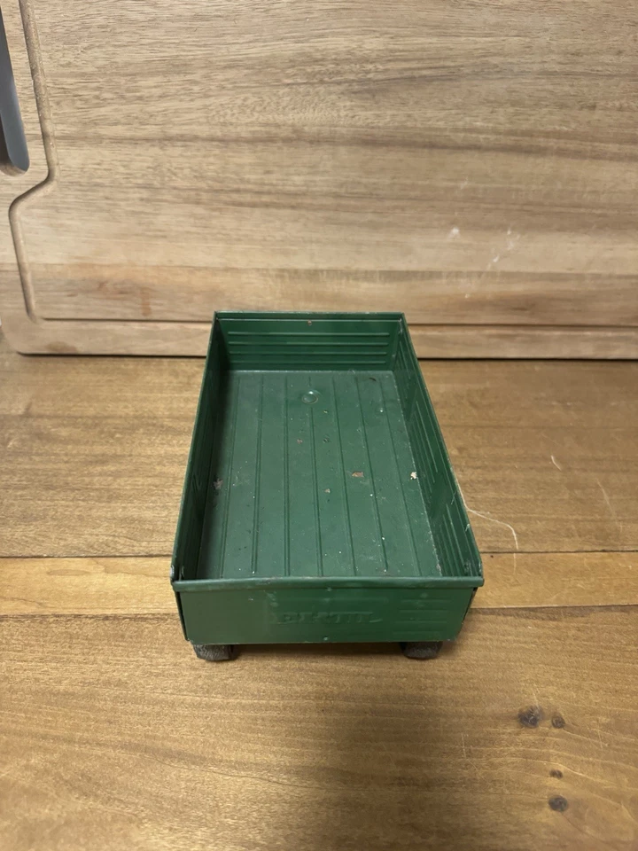 Ertl John Deere JD Farm Utility Barge Wagon 1:16 Scale #479 Vintage 1970's - Image 3 of 4