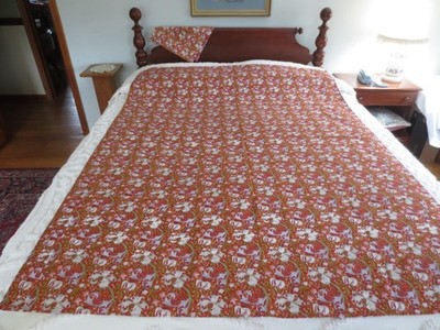 Handmade LILY FLORAL DESIGN Cotton SEAMED TABLECLOTH w/4 Napkins --50'' x 66-1/2''