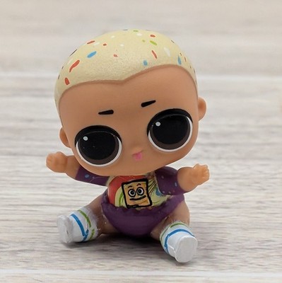 LOL Surprise Lil Twist Loves Mini Sweets Cinnamon Toast Crunch Sprinkle Hair
