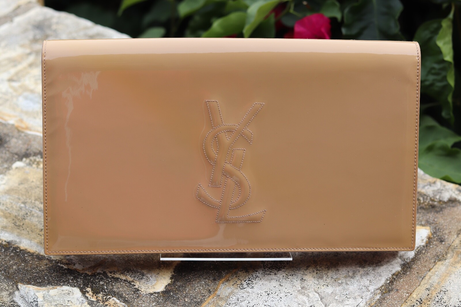 Borsa pochette grande Saint Laurent YSL Belle de Jour in pelle beige