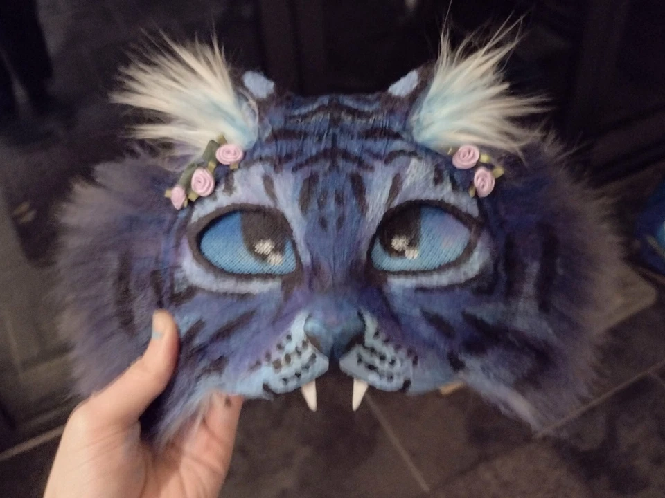 High quality handmade fluffy blue tiger cat therian cosplay mask with flowers - Image 3 of 4