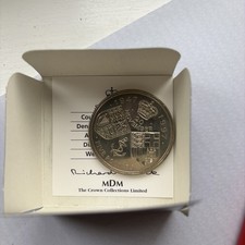 1947-1997 Commemorative £5 Five Pound Coin Elizabeth and Philip 50th Anniversary