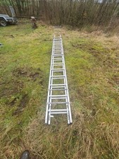Roof Ladder Extendable Aluminium  Extends To 6.7 Metres