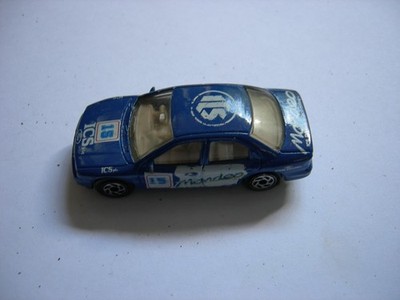 Matchbox Ford Mondeo Ghia 1994 ICS  nahezu unbespielt