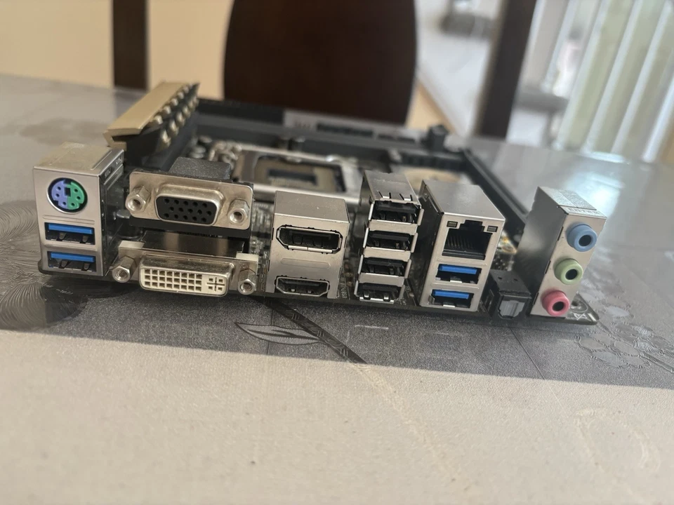 ASUS Z97I-PLUS Motherboard - Image 3 of 4