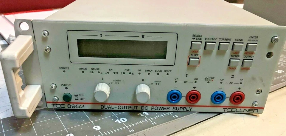 Toellner TOE 8952 Dual Output DC Power Supply, 400W - Image 2 of 4