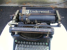UNDERWOOD No.5 Black Steel Standard Typewriter Vintage, Antique, 1918-1925  thumbnail