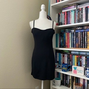 guess black bodycon dress