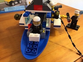 Lego 3658 City Police Helicopter Complete Set With Minifigures Manuals