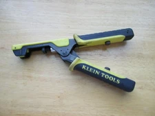 Klein Tools Extended-Reach Coax Crimper VDV211-100
