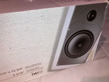 Polk iw65 In-wall Premium Speaker  7" x 13"  New in Box