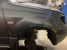 Kotflügel Rechts Vorne Mitsubishi CU0W Outlander 2.0 2WD Geschlossen Kotflügel Rechts Vorne Mitsubishi CU0W Outlander 2.0 2WD Geschlossen