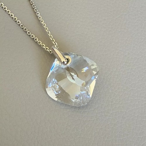 Swarovski Crystal Pendant Necklace - Picture 10 of 22