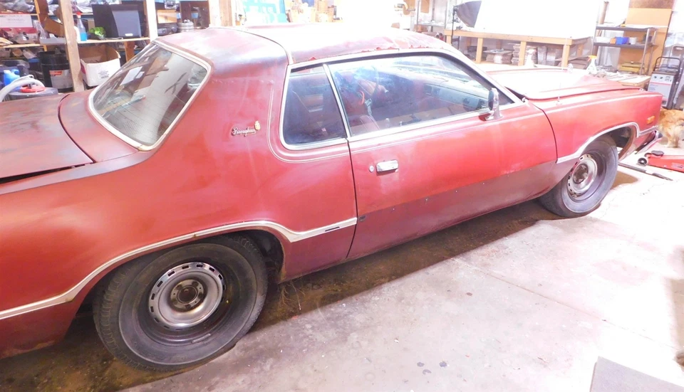 WE ARE PARTING OUT THIS 1978 DODGE MONACO BROUGHAM - ONE LUG NUT 78DM1-PRE - Image 3 of 4