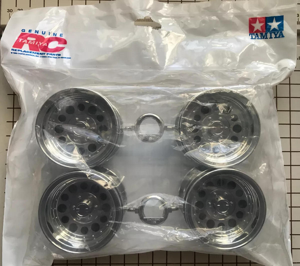 Tamiya 2024 chrome silver