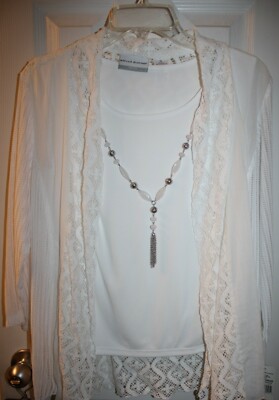 NWT - Alfred Dunner - White Now - 2 in 1 Top w / Necklace - Pet Small - MSRP $64