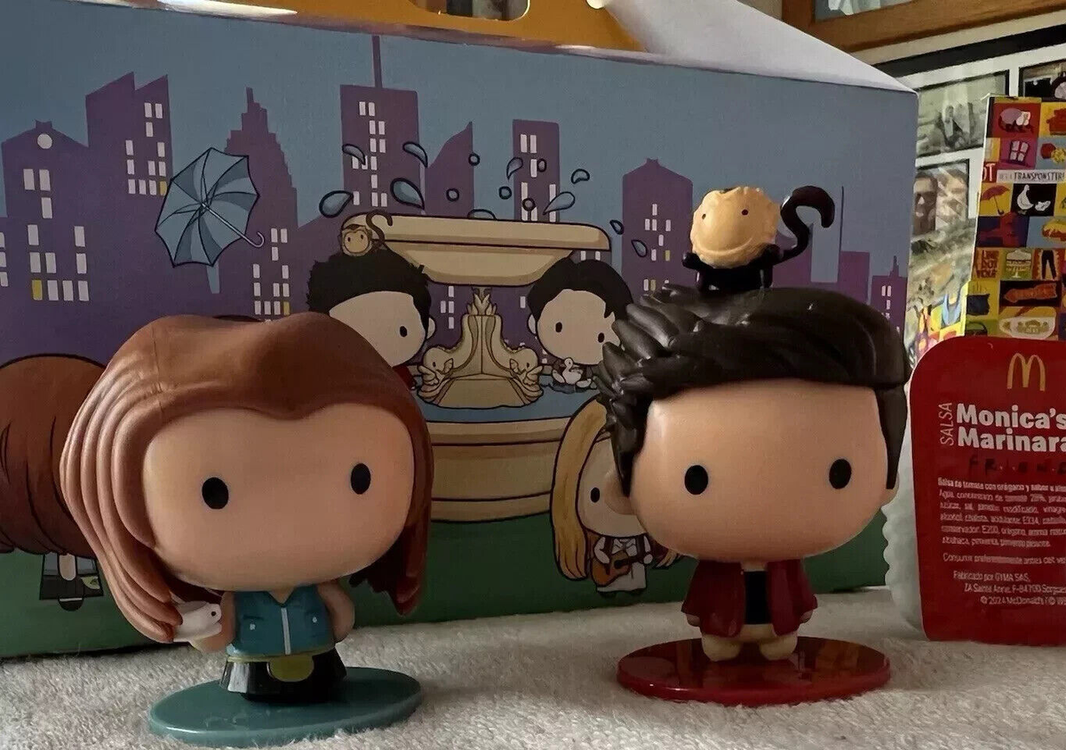 2024 McDONALD'S 'Friends Television Series Spain Toy Ross & Rachel